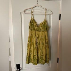 URBAN OUTFITTERS Green Mini Dress Size M